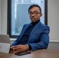 "J'ai eu l'opportunité de travailler avec Xavier sur plusieurs projets immobiliers, et je peux témoigner de son expertise et de son engagement envers la réussite de ses clients."