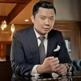 "Xavier Preterit est un expert en immobilier incontournable. Ses méthodes éprouvées et son approche systématique aident les investisseurs à maximiser leurs revenus. Je recommande vivement ses services à quiconque souhaite réussir dans ce domaine."